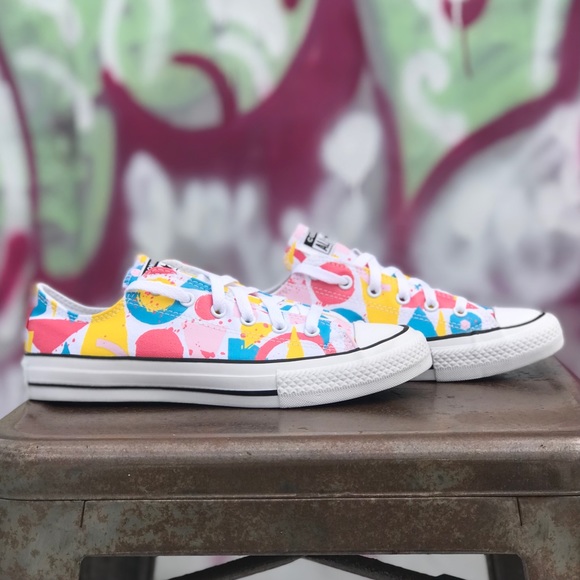 Converse Chuck Taylor All Star Art Class Sneakers - Picture 6 of 10
